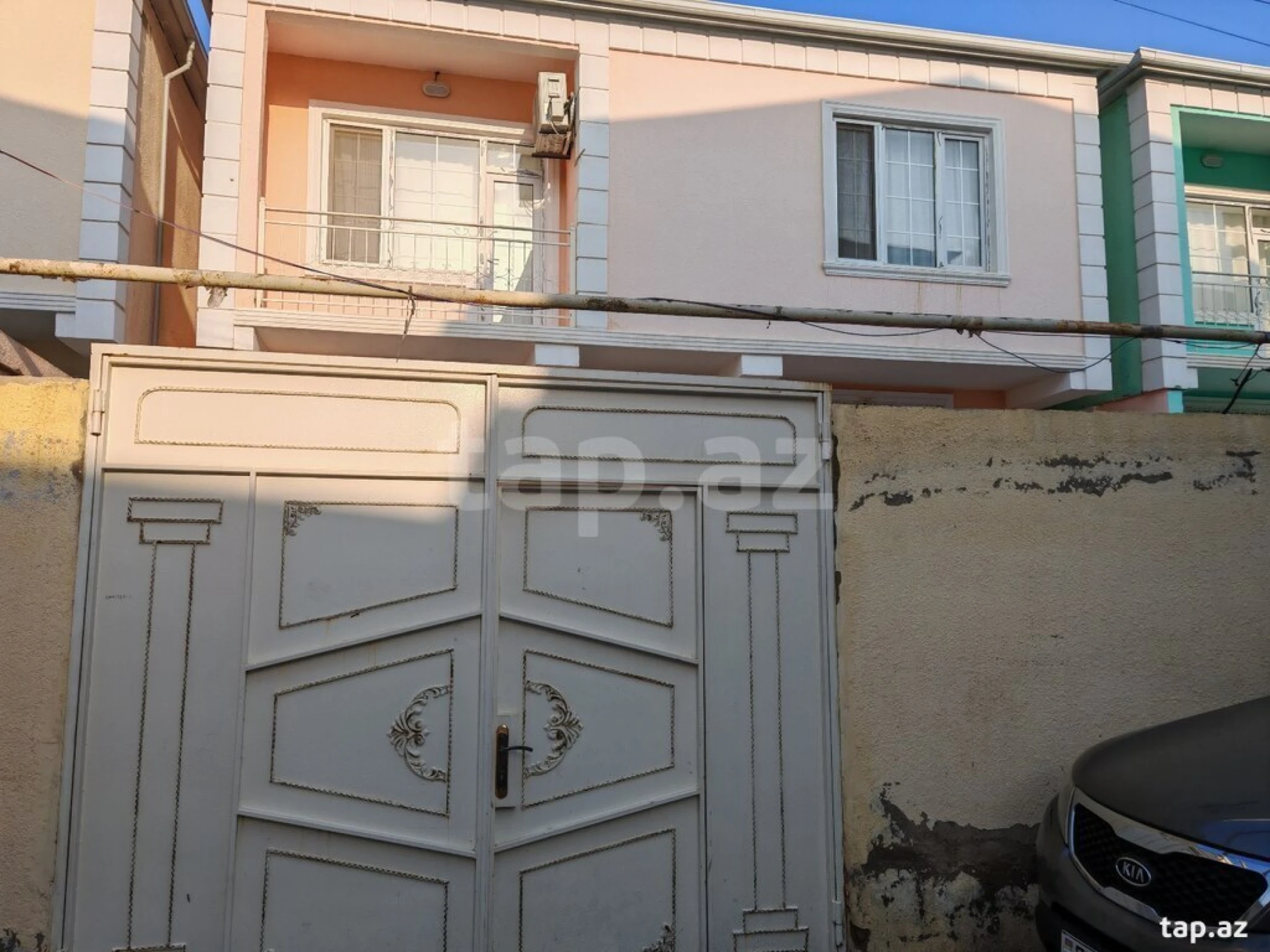 Satılır 4 otaqlı həyət evi