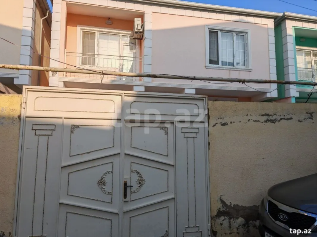 Satılır 4 otaqlı həyət evi