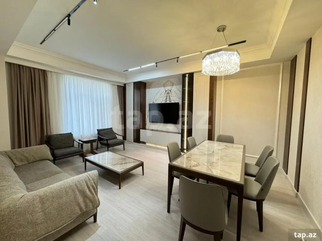 Kirayə verilir 3 otaqlı yeni tikili 140 m²