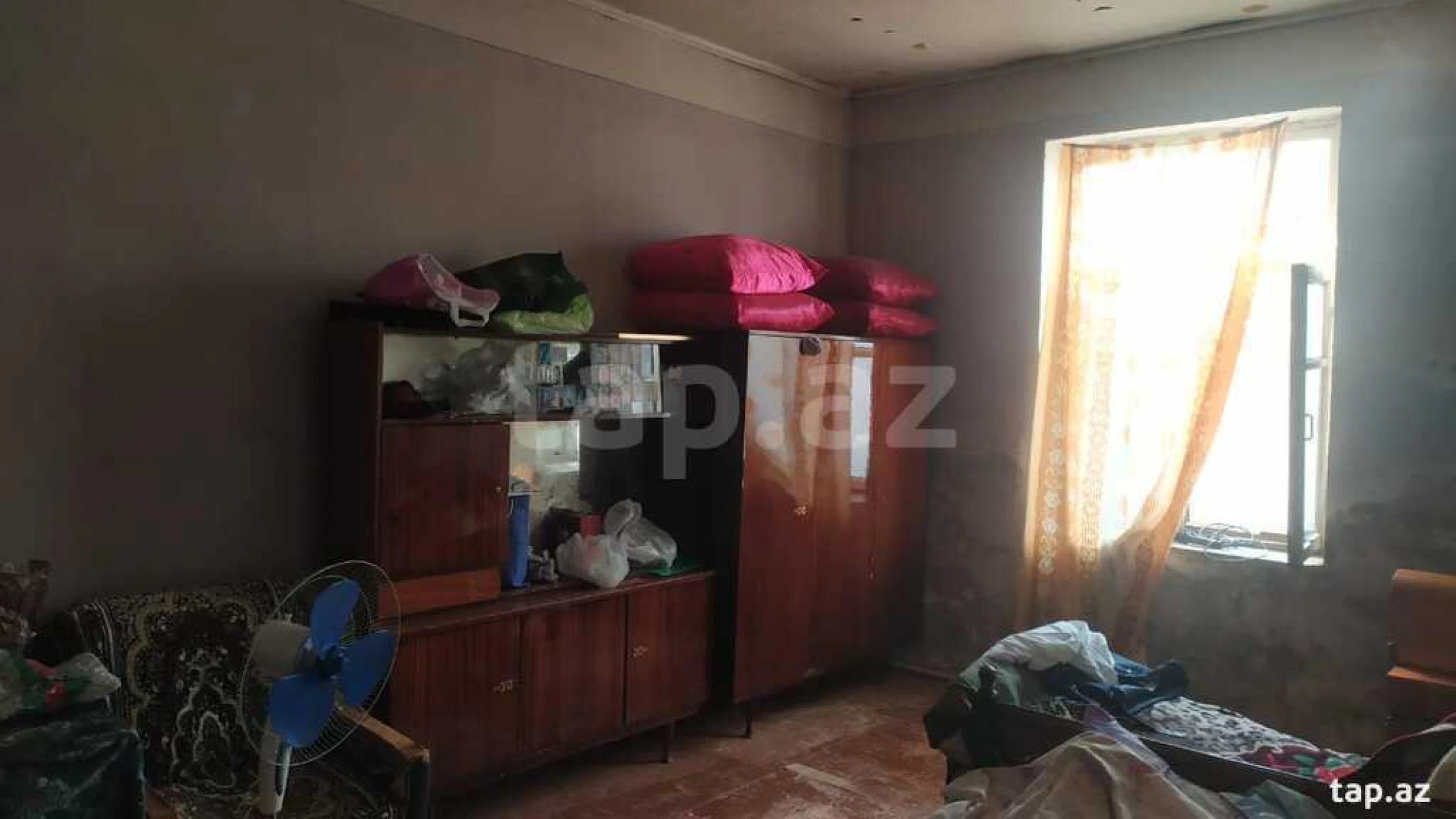 Satılır 3 otaqlı həyət evi