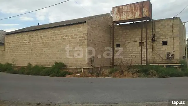 Satılır 3 otaqlı həyət evi