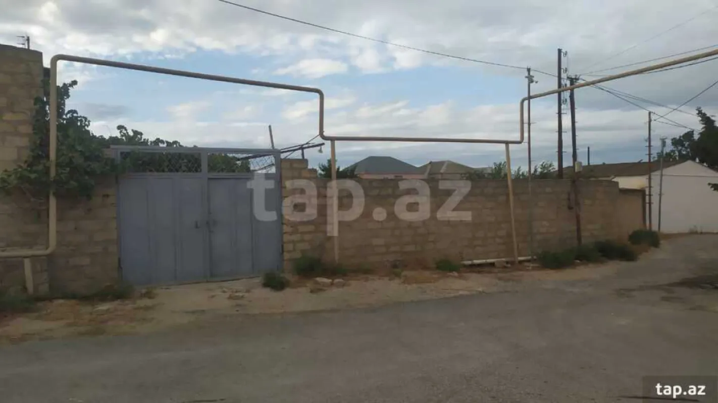 Satılır 3 otaqlı həyət evi