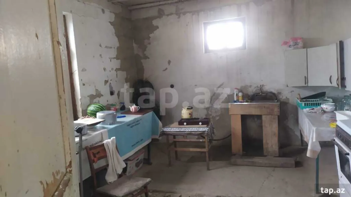 Satılır 3 otaqlı həyət evi