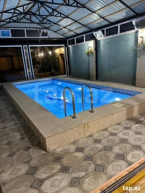 Kirayə verilir 4 otaqlı həyət evi 220 m²