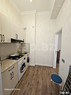 Kirayə verilir 2 otaqlı yeni tikili 54 m²