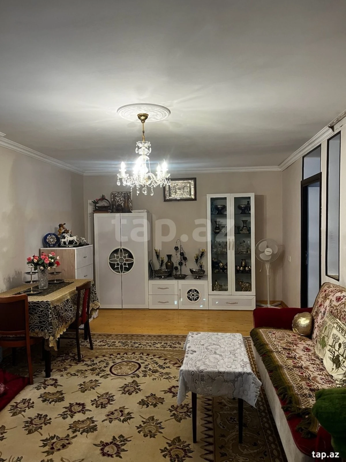 Satılır 5 otaqlı həyət evi