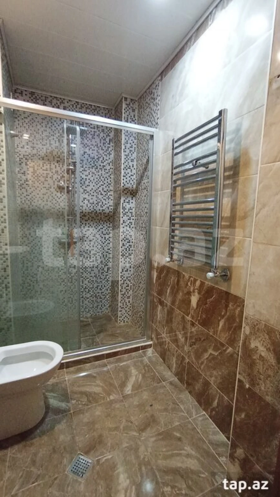 Satılır 3 otaqlı yeni tikili 74 m²