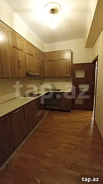 Satılır 3 otaqlı yeni tikili 74 m²