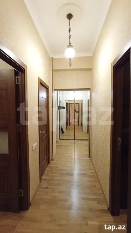 Satılır 3 otaqlı yeni tikili 74 m²