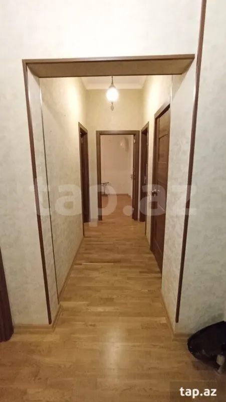 Satılır 3 otaqlı yeni tikili 74 m²