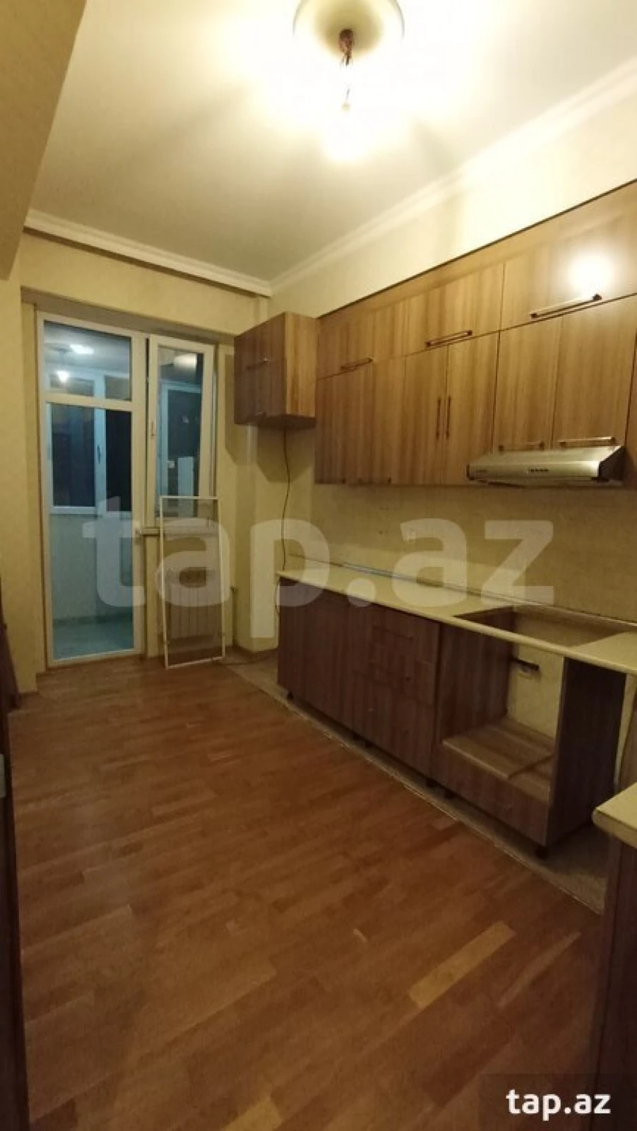 Satılır 3 otaqlı yeni tikili 74 m²