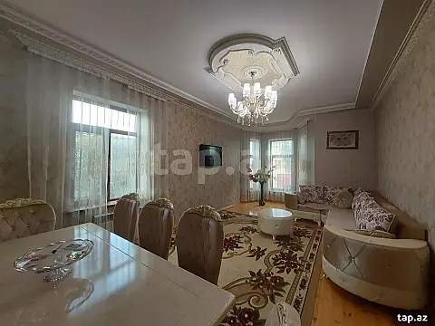 Satılır 6 otaqlı həyət evi