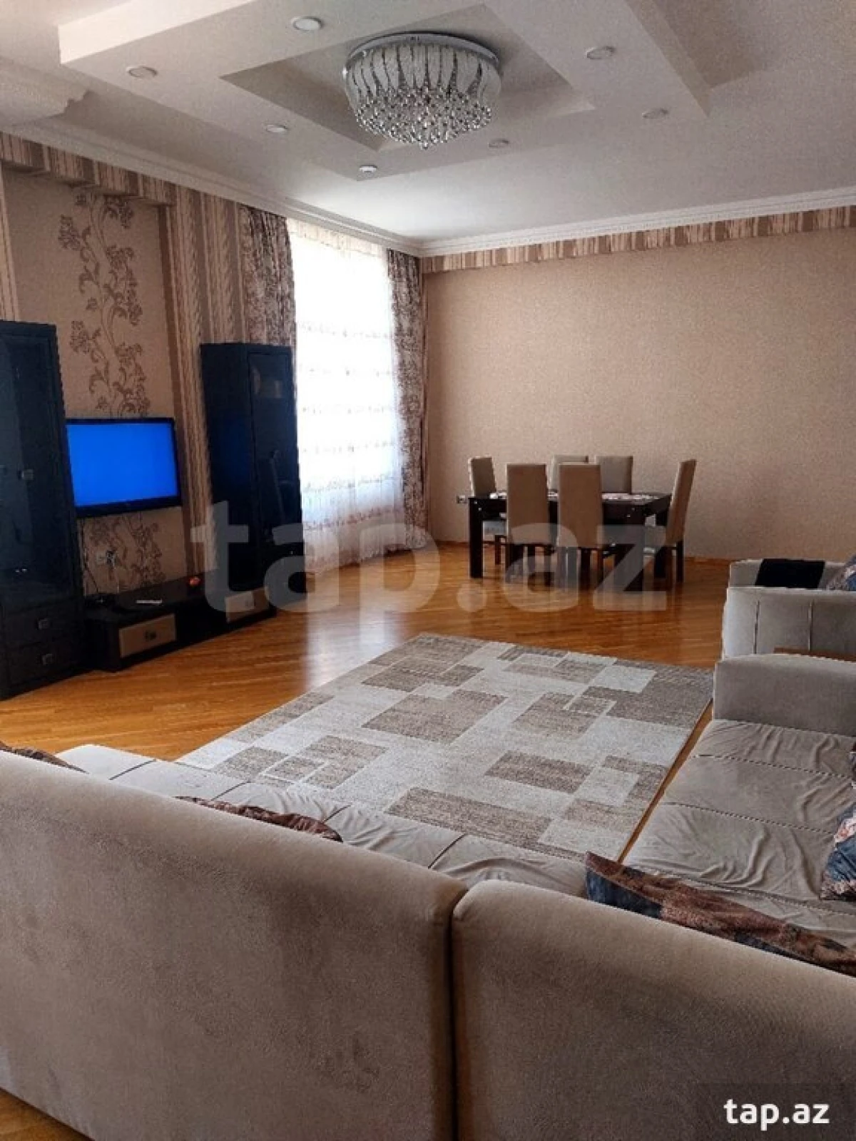 Kirayə verilir 3 otaqlı yeni tikili 178 m²