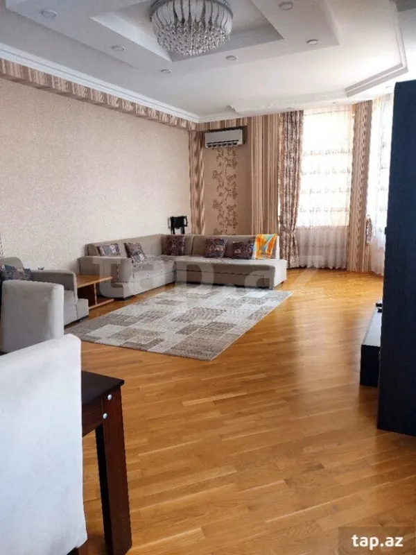 Kirayə verilir 3 otaqlı yeni tikili 178 m²