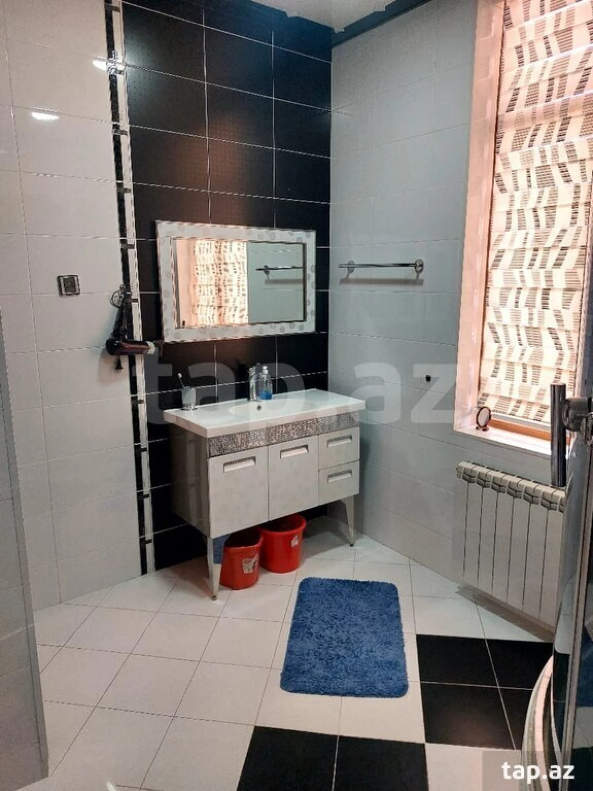 Kirayə verilir 3 otaqlı yeni tikili 178 m²