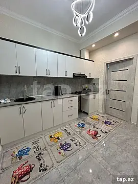 Satılır 2 otaqlı yeni tikili 70 m²
