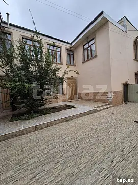 Satılır 8 otaqlı həyət evi — Gəncə 8 otaq
