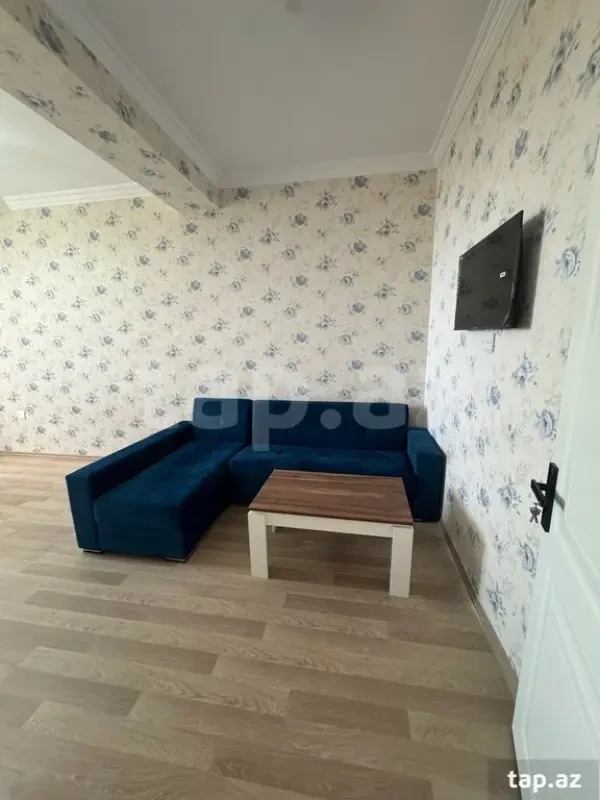 Kirayə verilir 2 otaqlı yeni tikili 60 m²