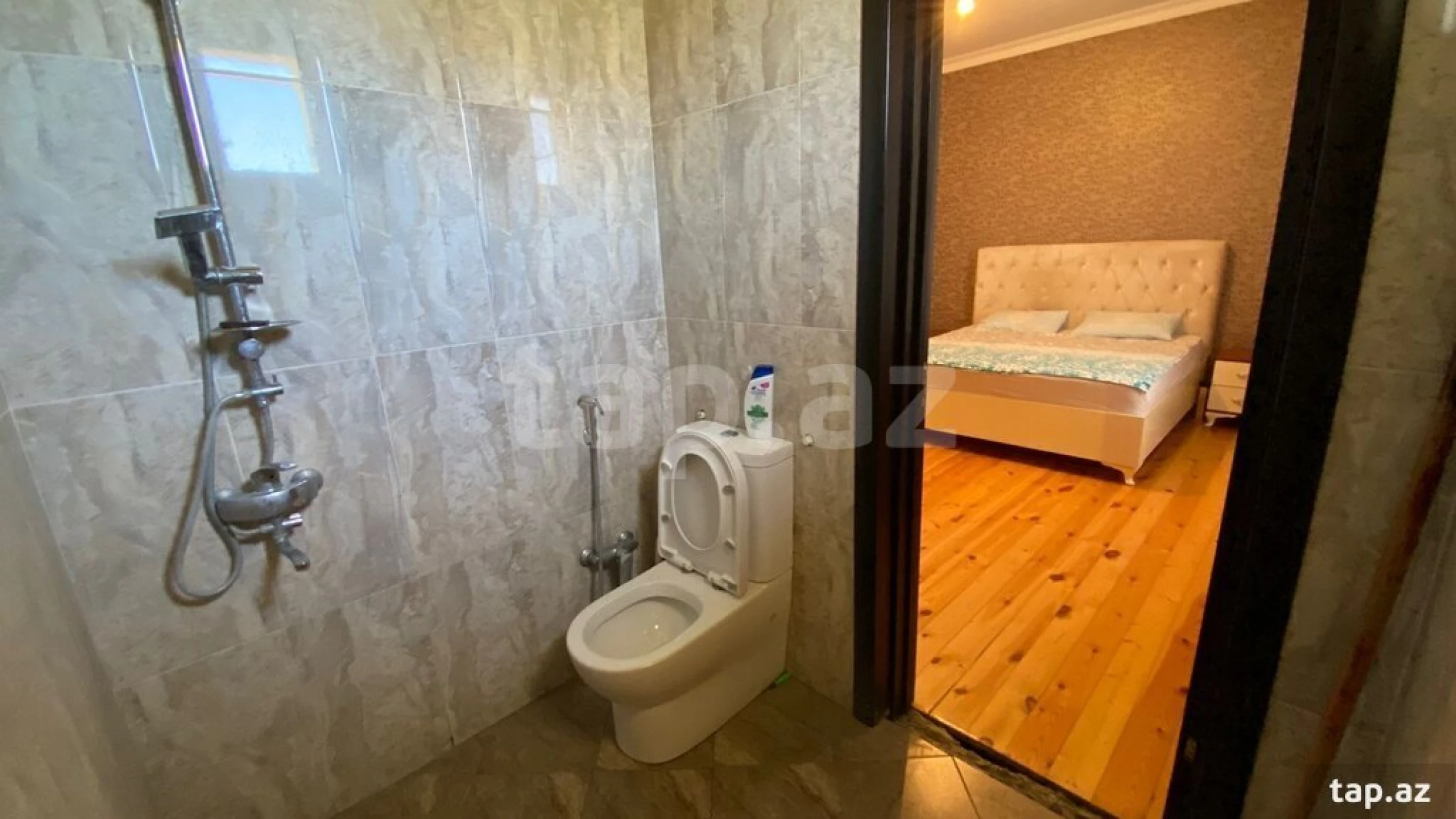 Satılır 4 otaqlı həyət evi