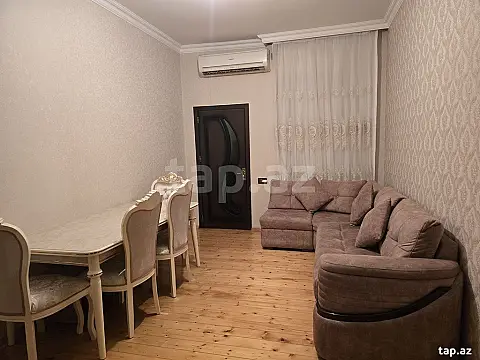 Satılır 4 otaqlı həyət evi — Bakı, Qaraçuxur 4 otaq