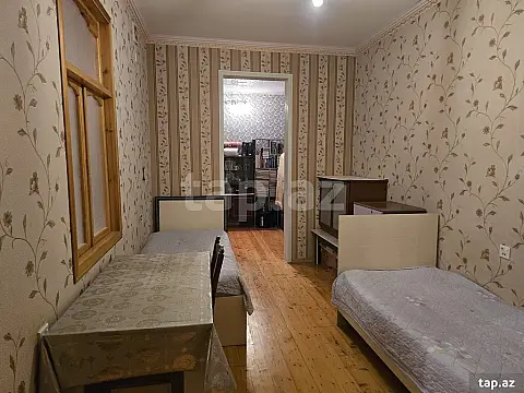 Satılır 4 otaqlı həyət evi