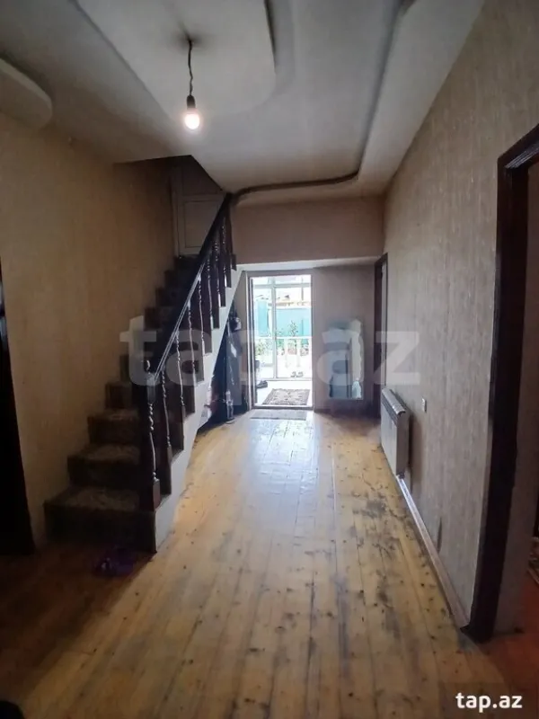 Satılır 4 otaqlı həyət evi