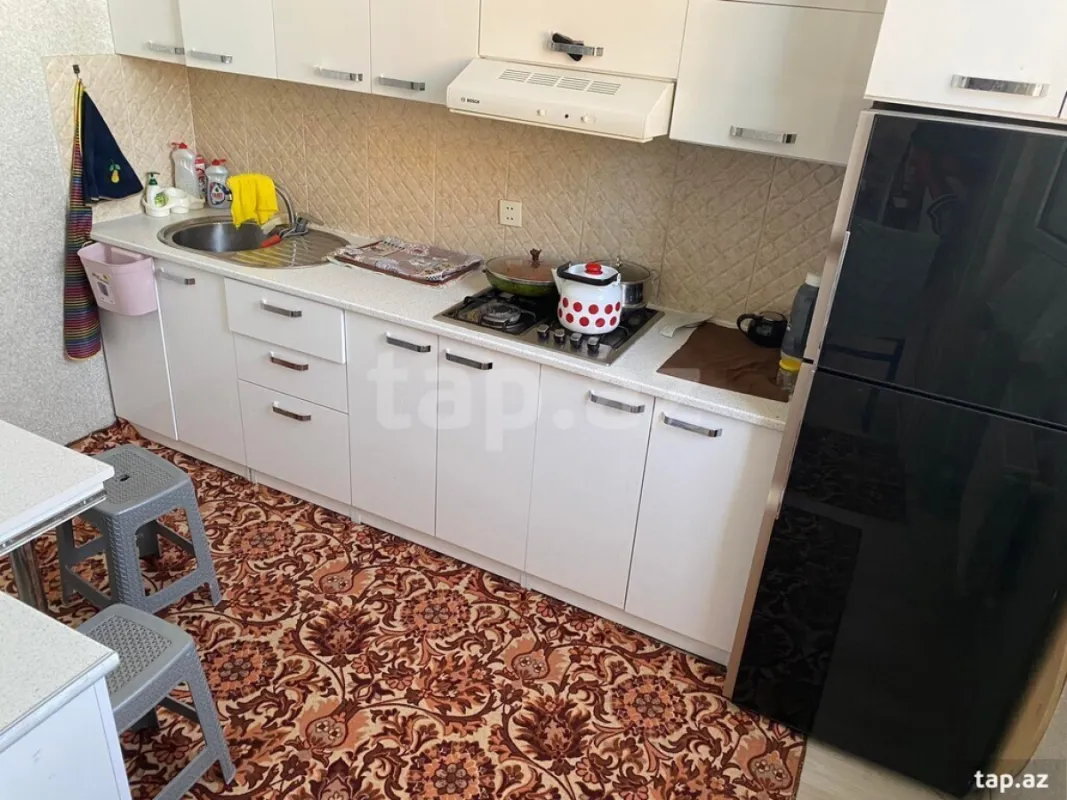 Satılır 3 otaqlı yeni tikili 95 m²