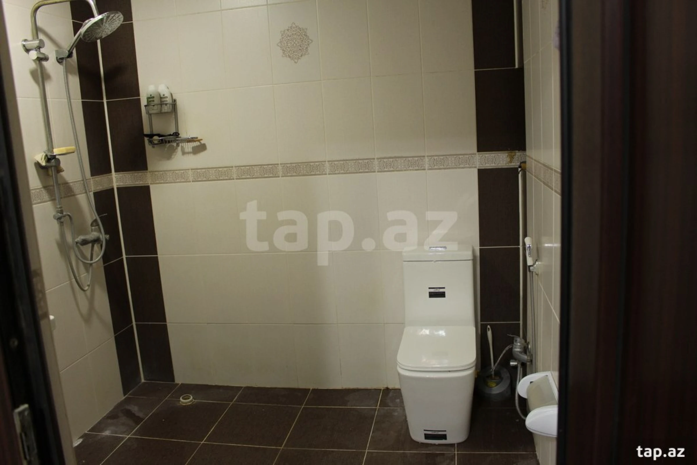 Satılır 3 otaqlı yeni tikili 95 m²