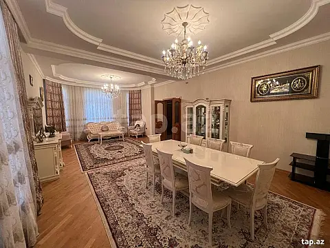 Satılır 5 otaqlı həyət evi