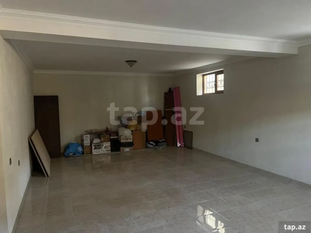 Satılır 5 otaqlı həyət evi