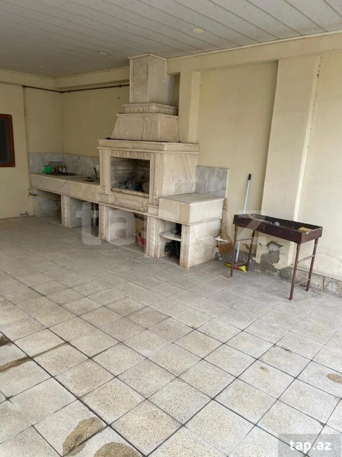 Satılır 5 otaqlı həyət evi