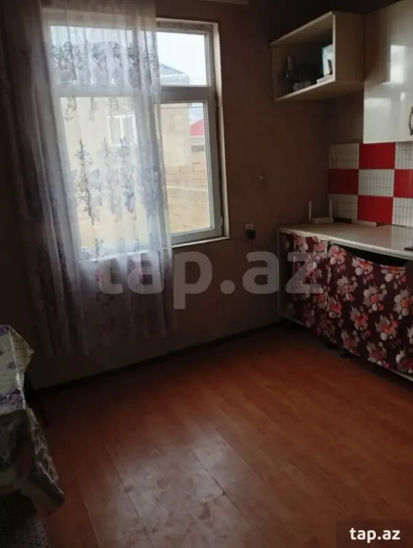 Satılır 2 otaqlı həyət evi 80 m²