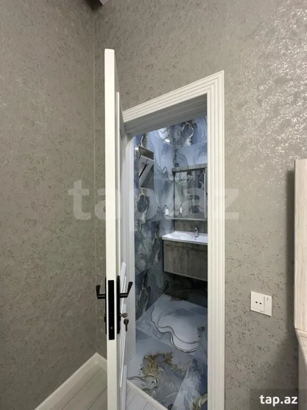 Kirayə verilir 3 otaqlı həyət evi