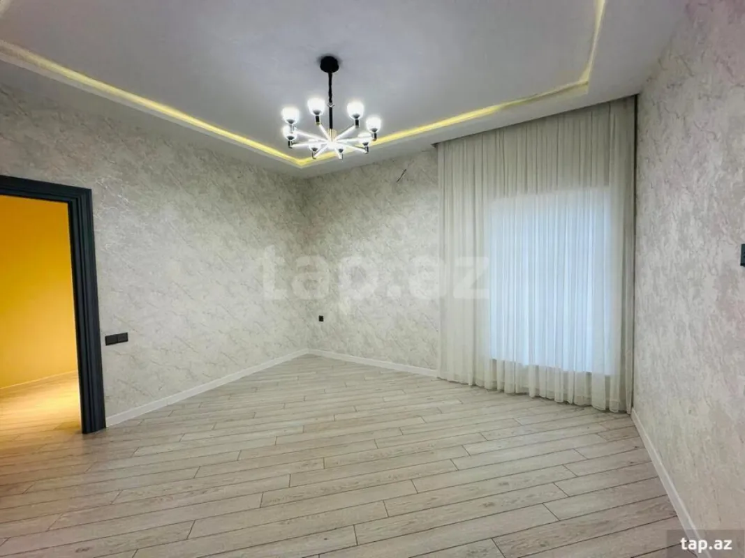 Satılır 5 otaqlı həyət evi