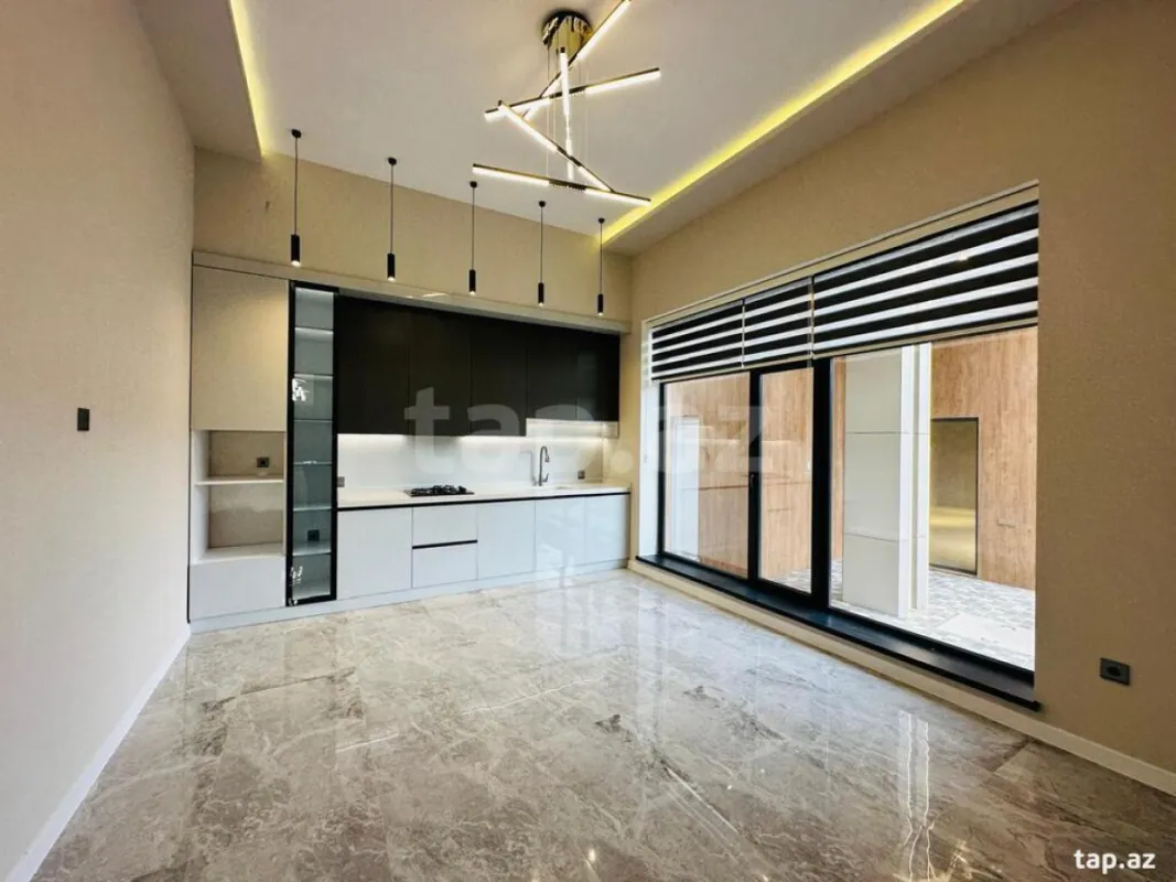 Satılır 5 otaqlı həyət evi