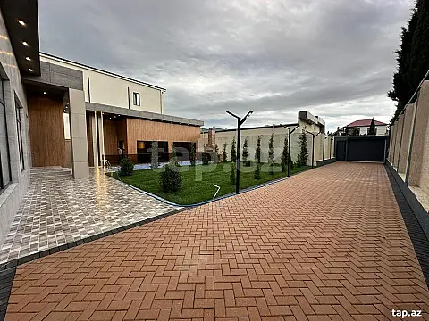 Satılır 5 otaqlı həyət evi