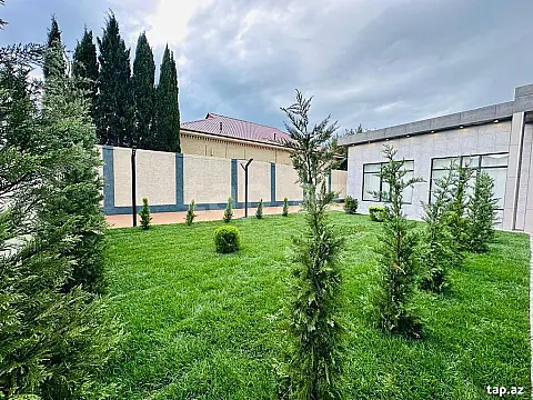Satılır 5 otaqlı həyət evi