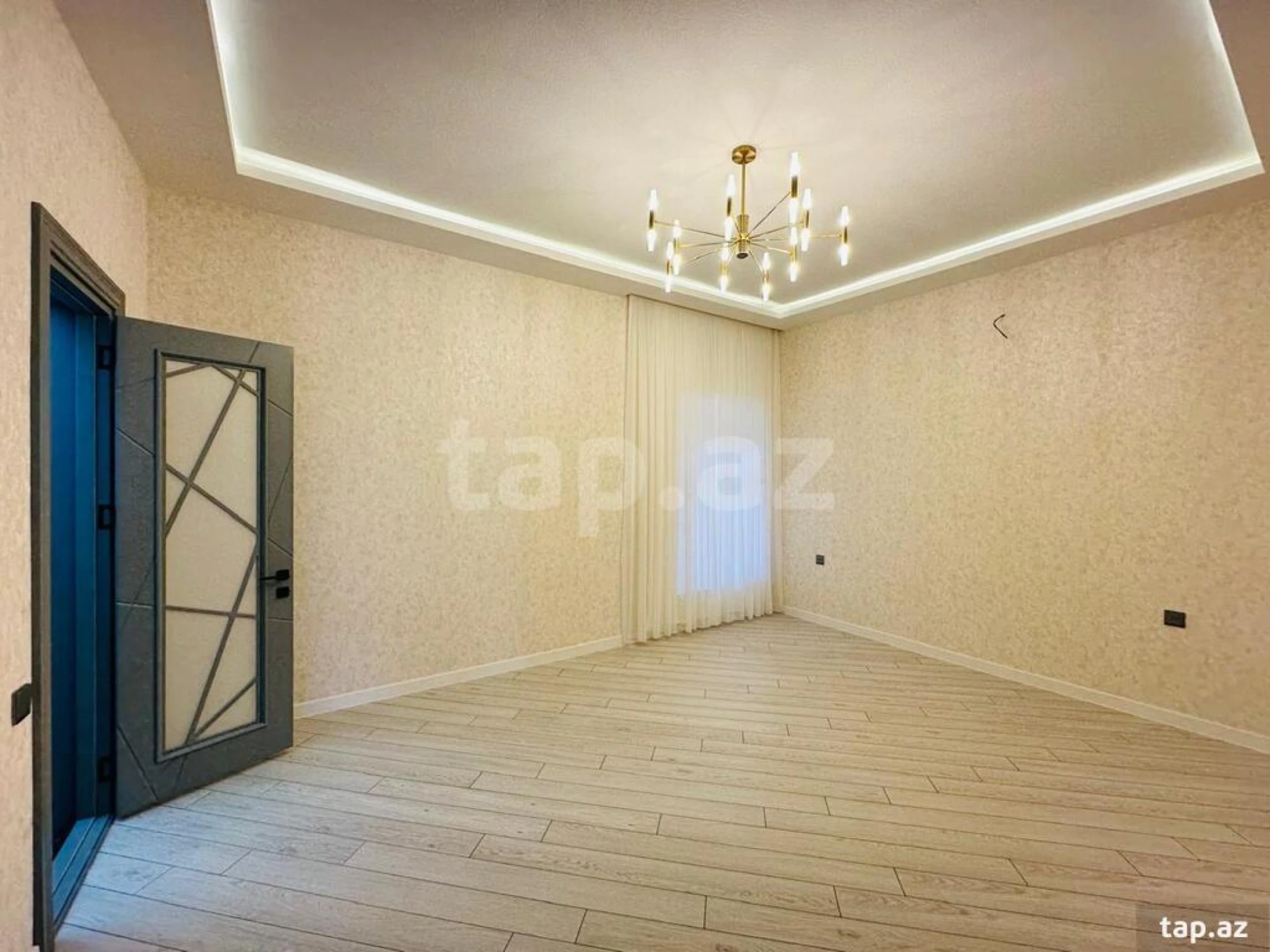 Satılır 5 otaqlı həyət evi