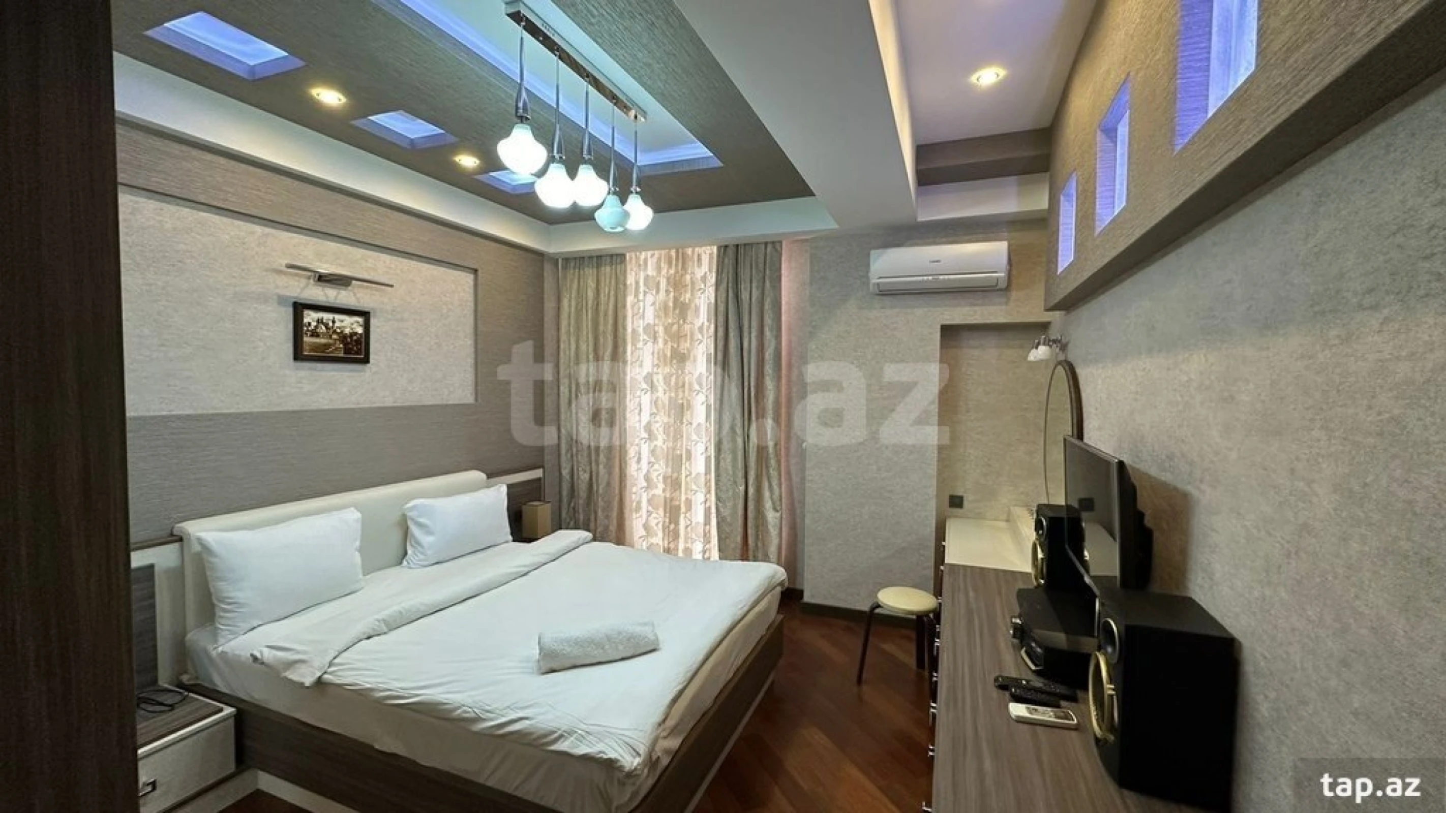 Kirayə verilir 2 otaqlı yeni tikili 100 m²