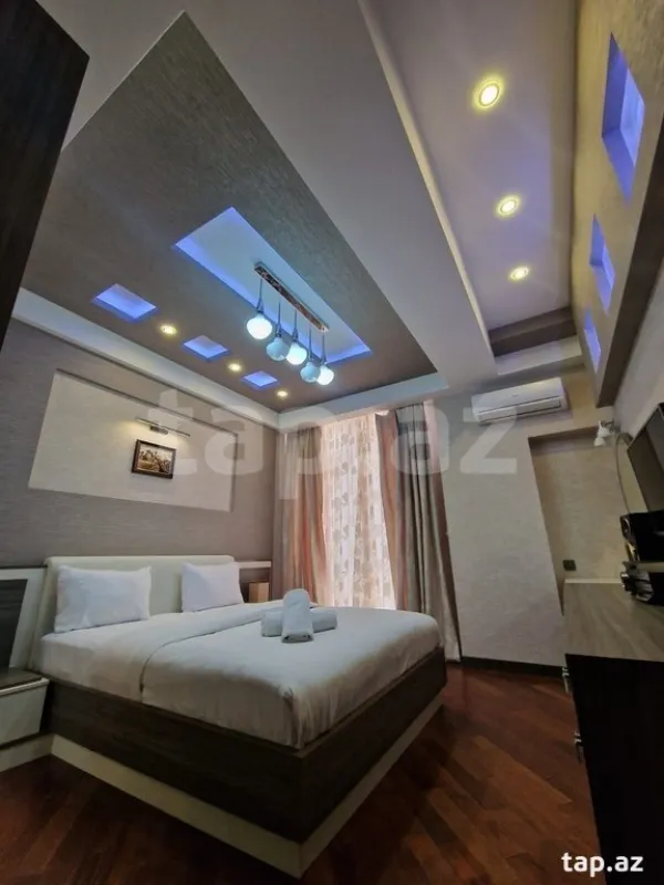 Kirayə verilir 2 otaqlı yeni tikili 100 m²