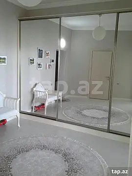 Kirayə verilir 2 otaqlı yeni tikili 101 m²