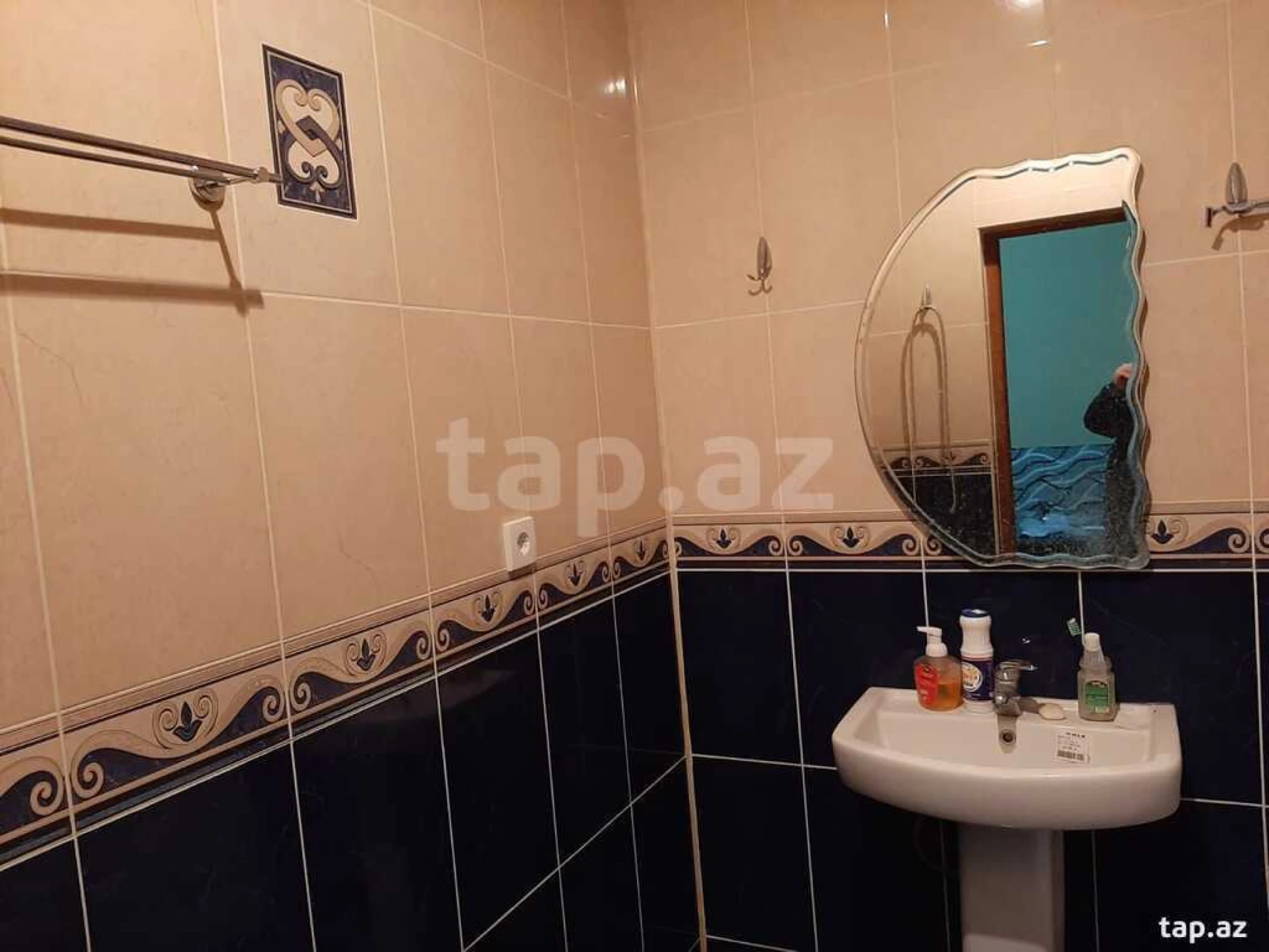 Satılır 4 otaqlı yeni tikili 150 m²