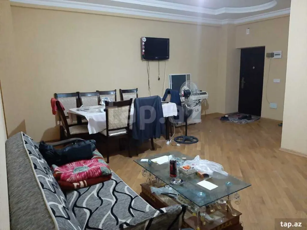 Satılır 4 otaqlı yeni tikili 150 m²