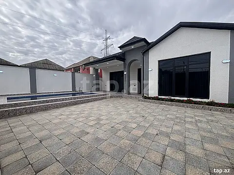 Satılır 4 otaqlı həyət evi