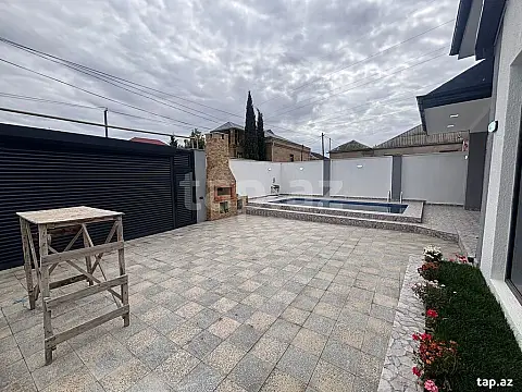 Satılır 4 otaqlı həyət evi