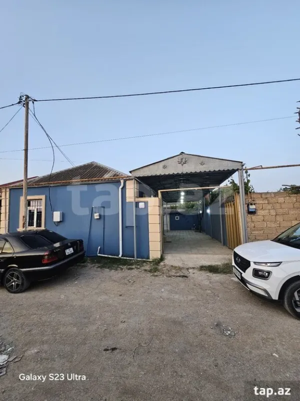 Satılır 3 otaqlı həyət evi