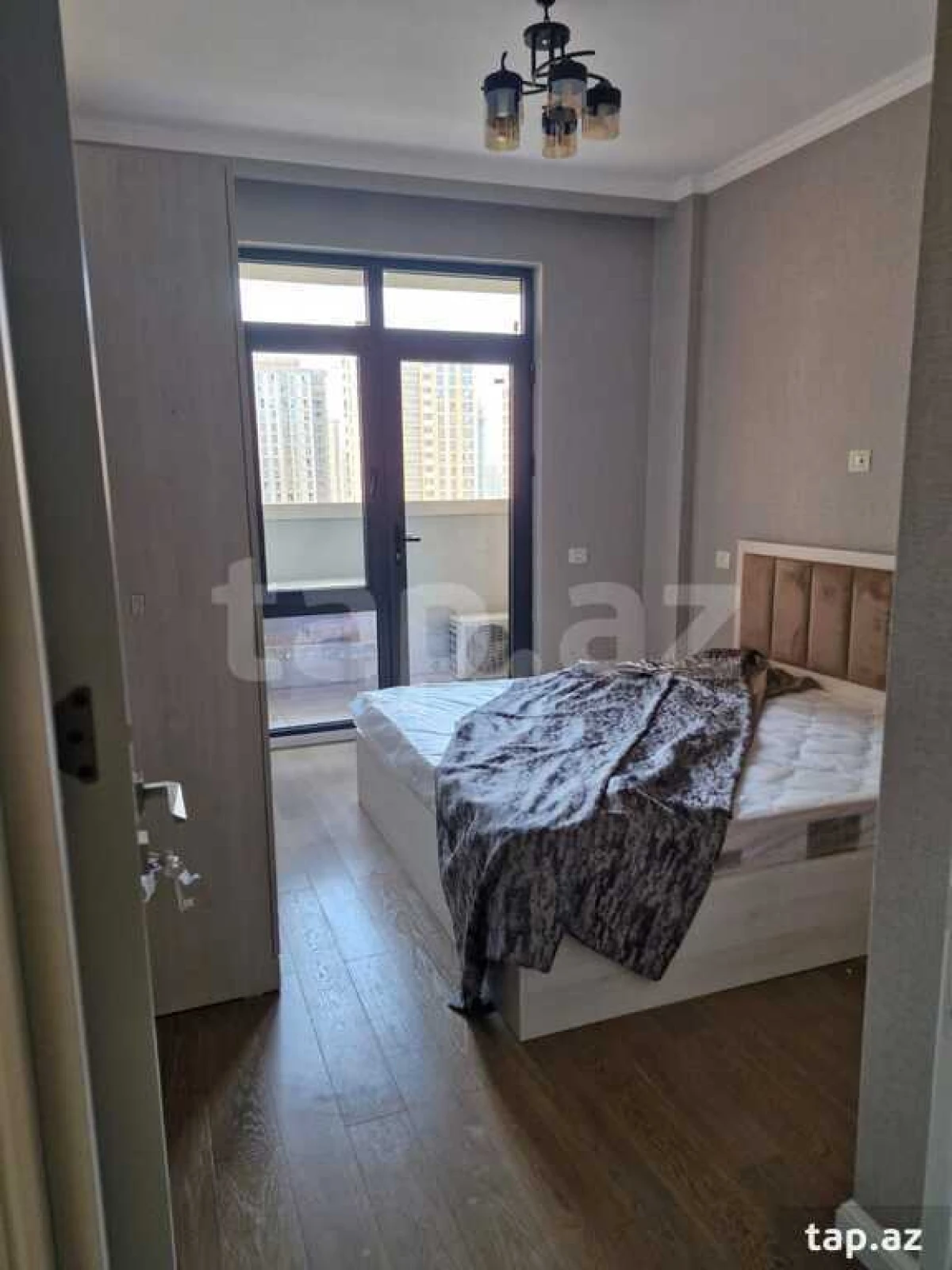 Kirayə verilir 2 otaqlı yeni tikili 52 m²
