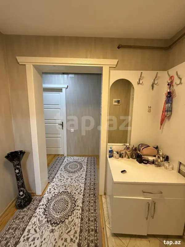 Satılır 4 otaqlı mənzil 85 m²