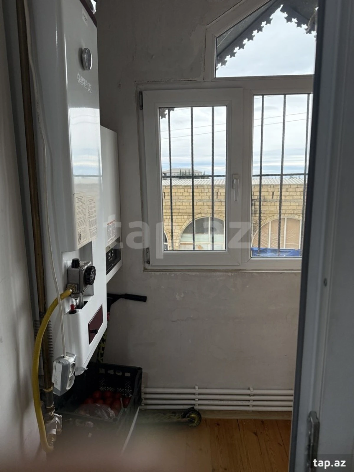 Satılır 4 otaqlı mənzil 85 m²