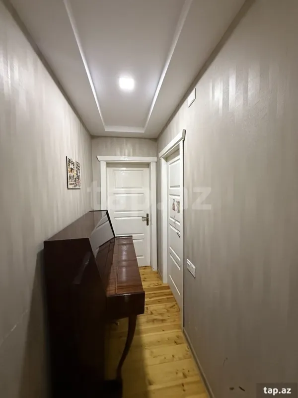 Satılır 4 otaqlı mənzil 85 m²